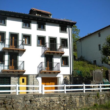 Apartmán Martina Lapiko Ea Exteriér fotografie